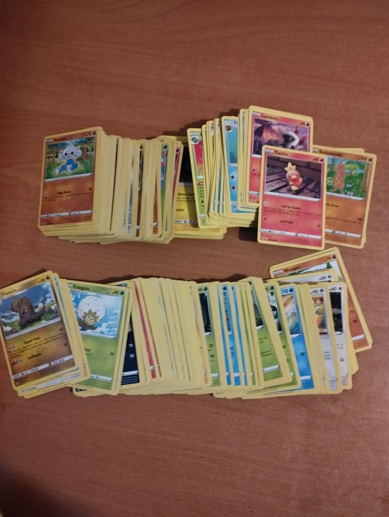 Kolekcja kart pokemon tcg