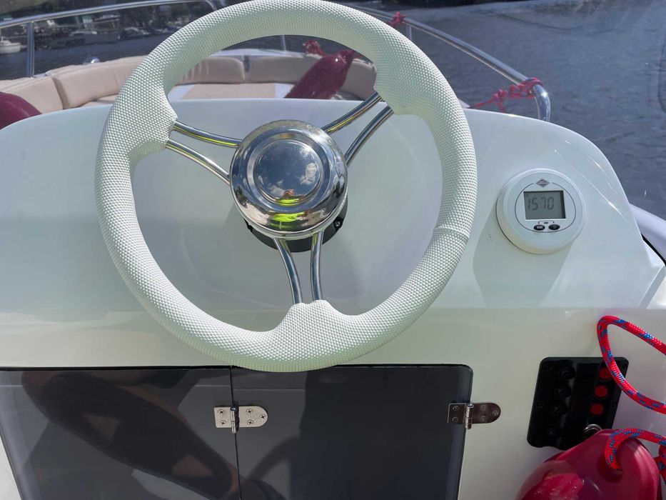 Jacht motorowy OPEN 520 (Rok produkcji: 2021)