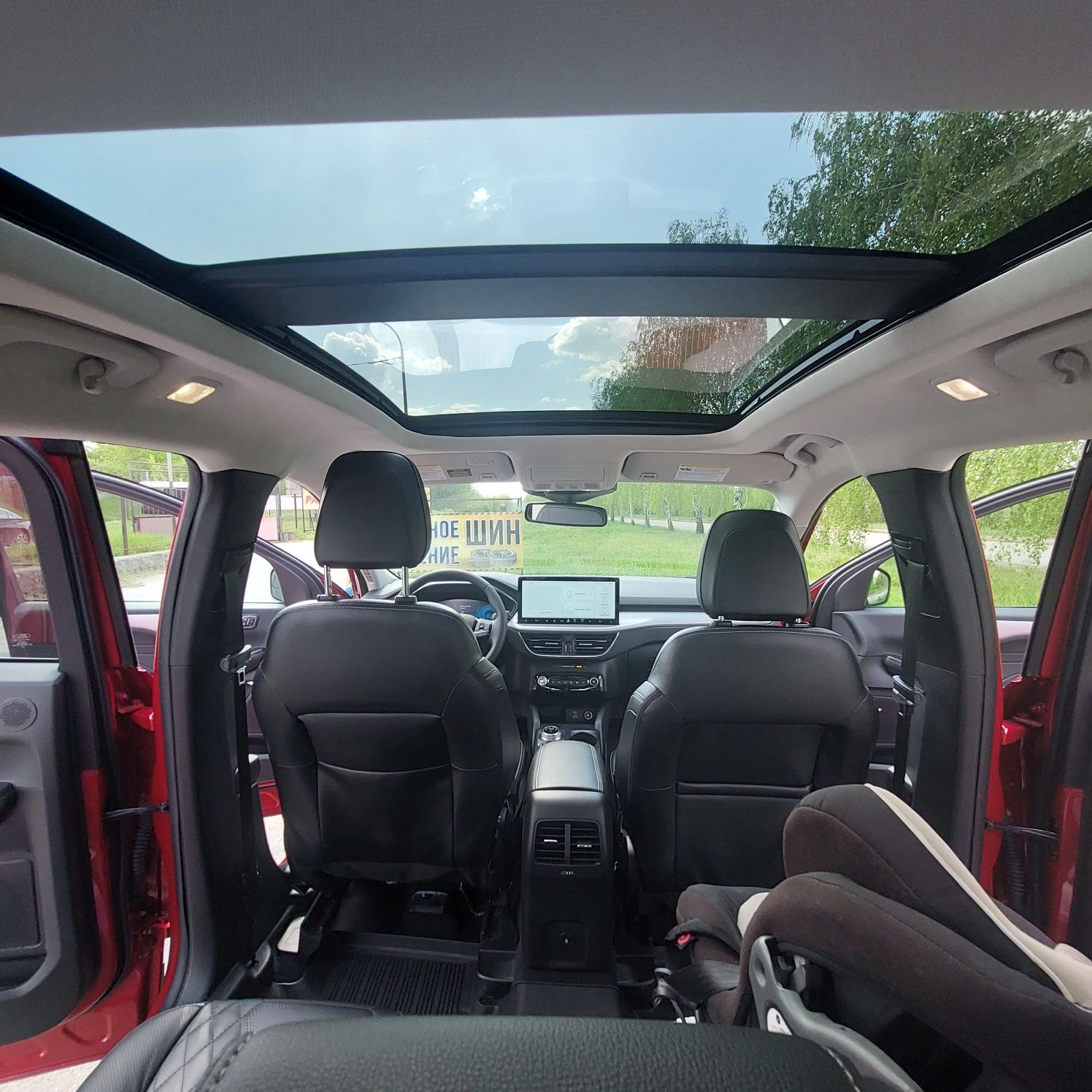 Ford escape PLATINUM 2023