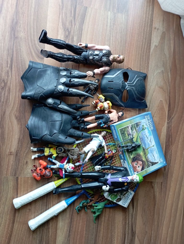 2 sacos de brinquedos variados