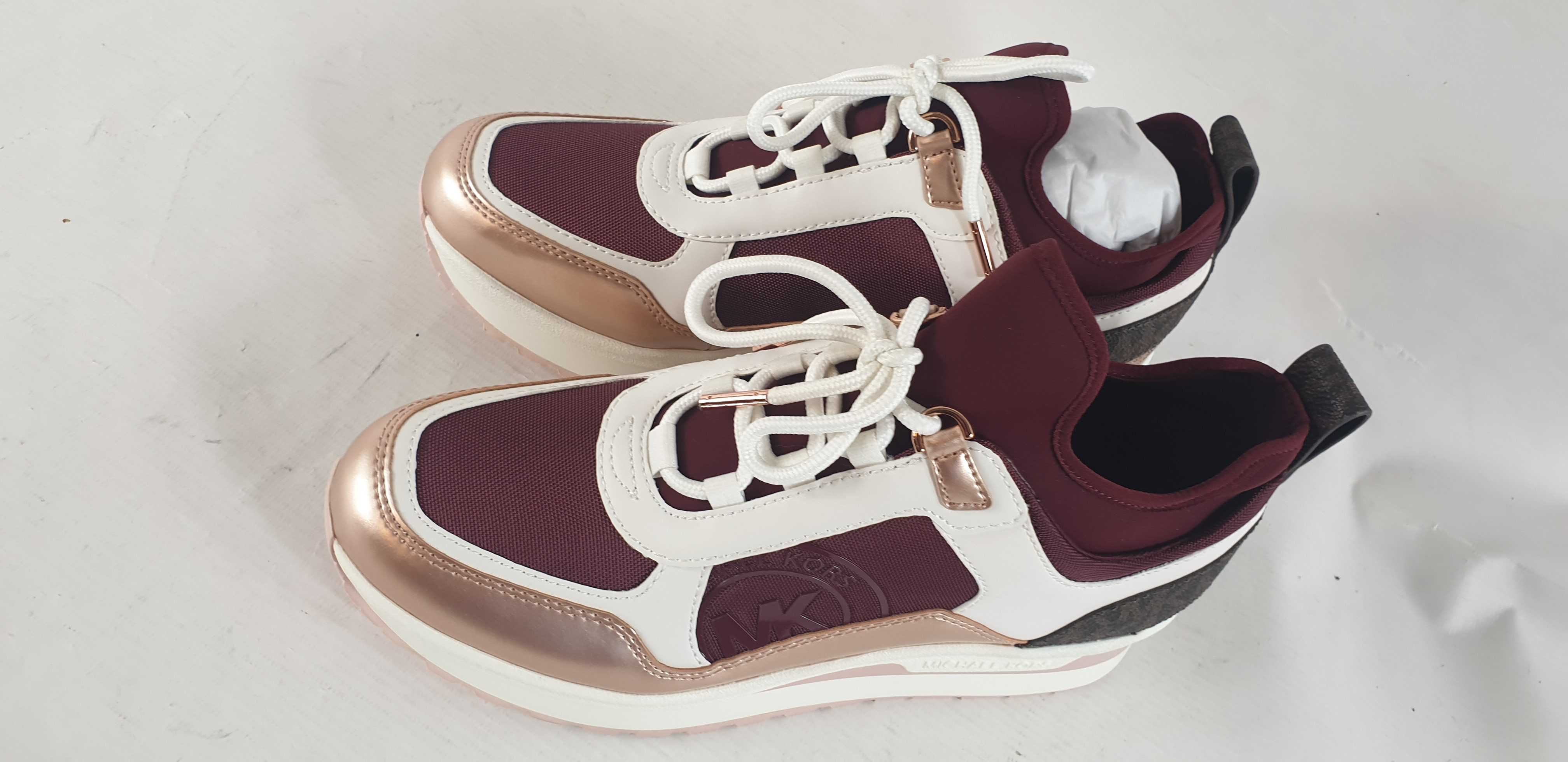 Sneakersy  platformie Michael Kors Lula Trainer 37