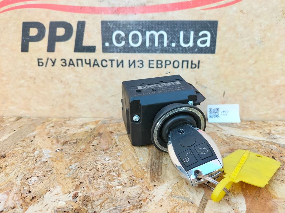 Mercedes C-Class W203 2000-2007 W209 Замок зажигания ключ 2095453108