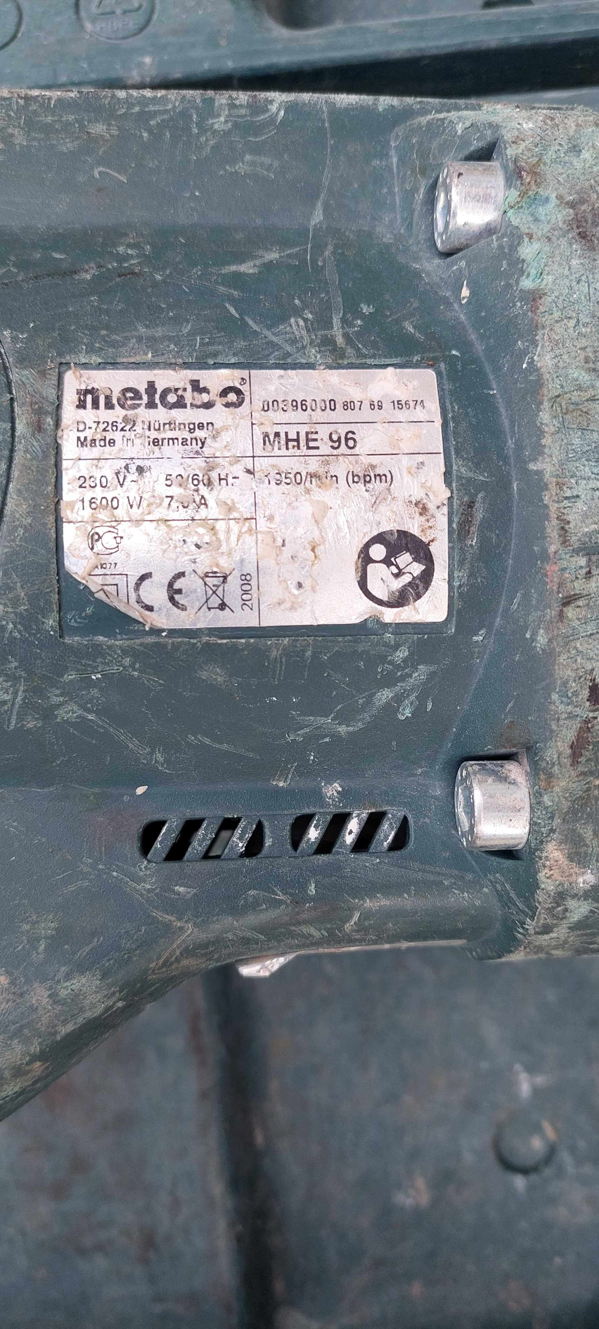 Młot kujący Metabo