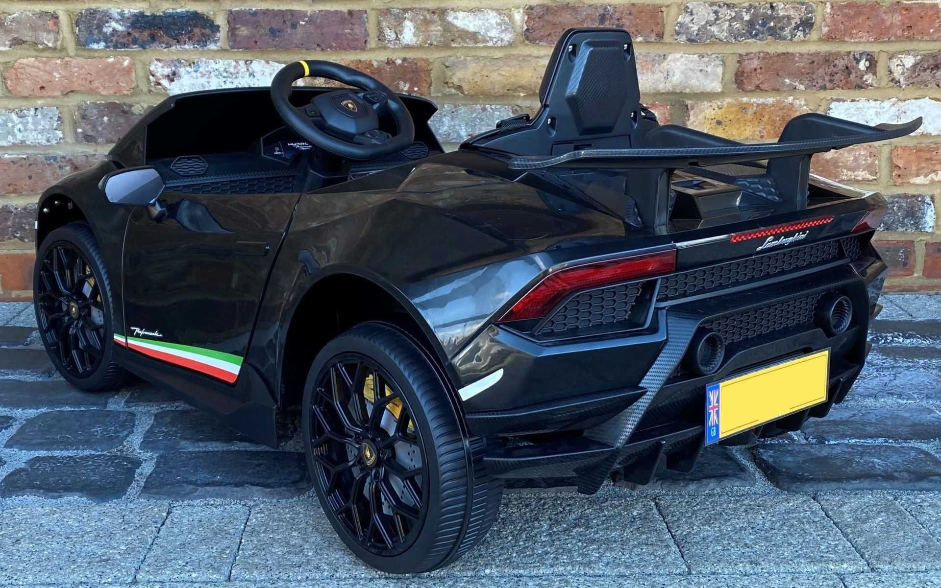 Samochód LAMBORGHINI 4x4 Auto AKUMULATOR Motor Elektryczny Quad DZIECI