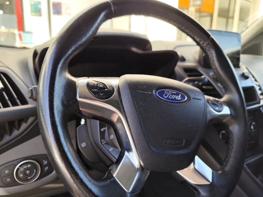 Ford Transit connect 3 lug GPS