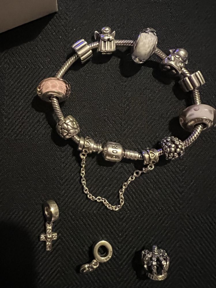Pulseira Pandora + peças em excelente estado originais