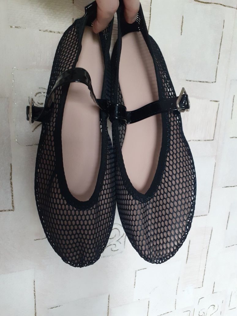 Buty, Balerinki z siateczki 39