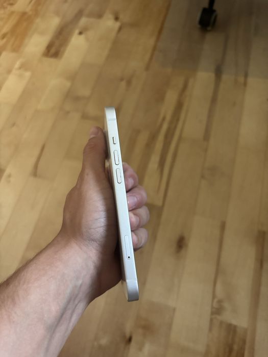 Iphone 13 128gb 100% kondycji baterii