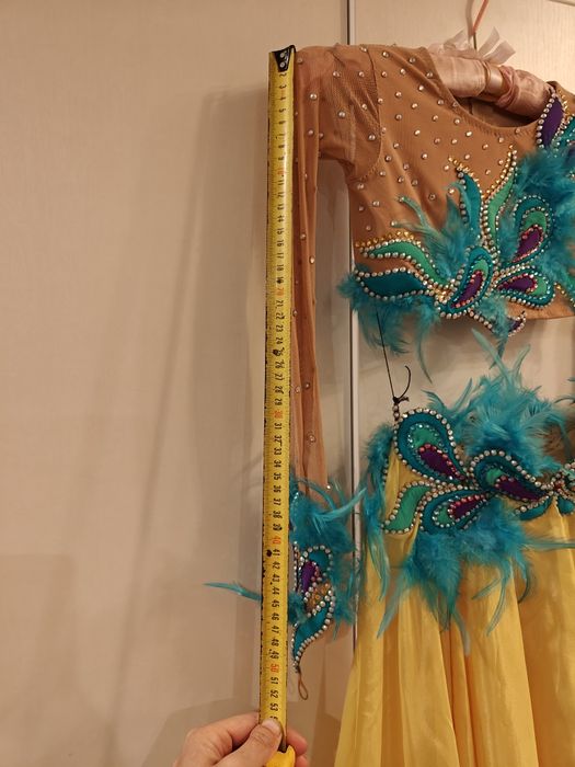 Сукня для бальних танців