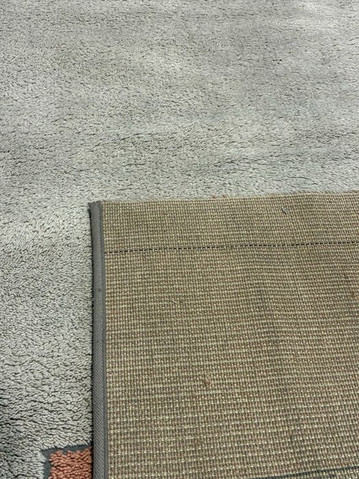 Carpete Premium Cinzento e Salmão	- Qtd. 1 Und.