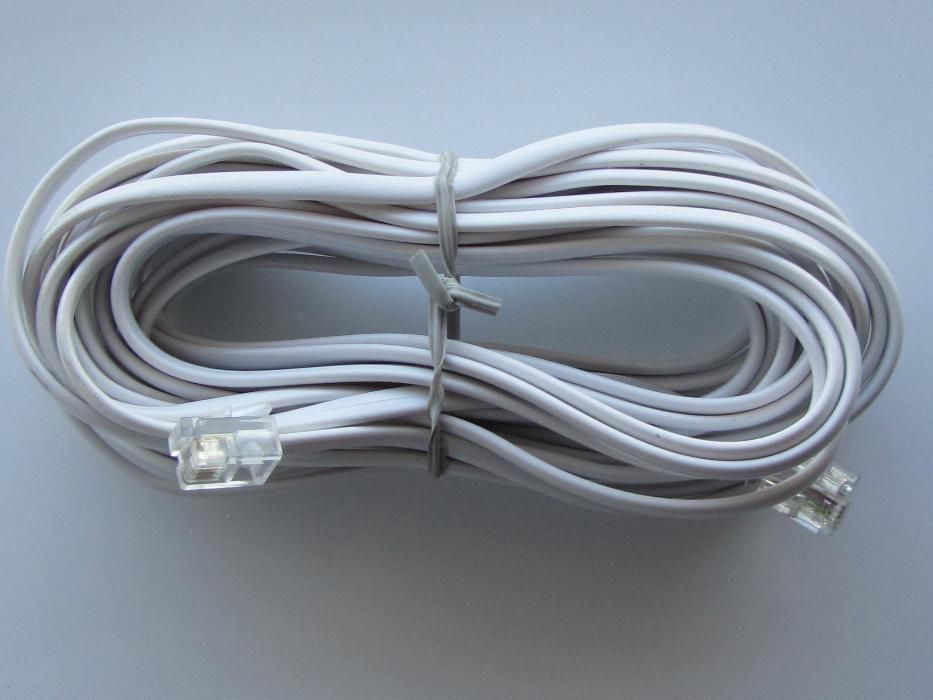 Kabel telefoniczny połączeniowy 4 żyłowy 6P4c (RJ11) 7m z PRL-u