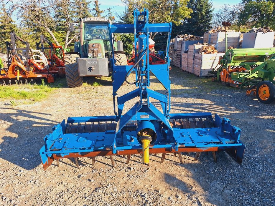 Brona wirowa Rabe Werk 2,5m stan bdb  agregat aktywny