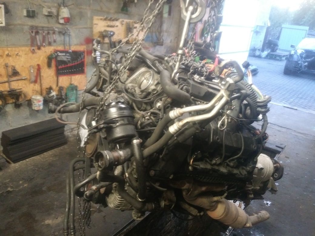 Silnik BMW N62B48 B44 367KM Każda Część Glowica Alternator Klima Wałki