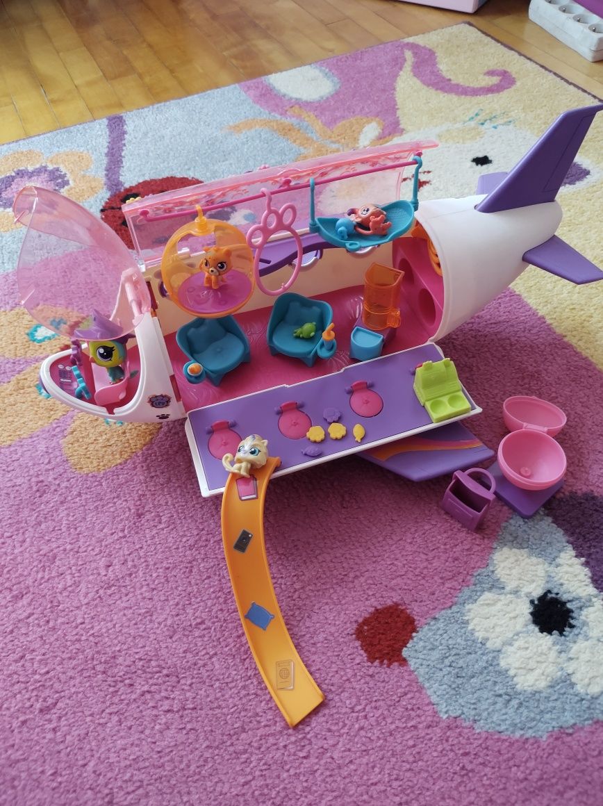 Hasbro Littlest Pet Shop Zwierzakowy Samolot