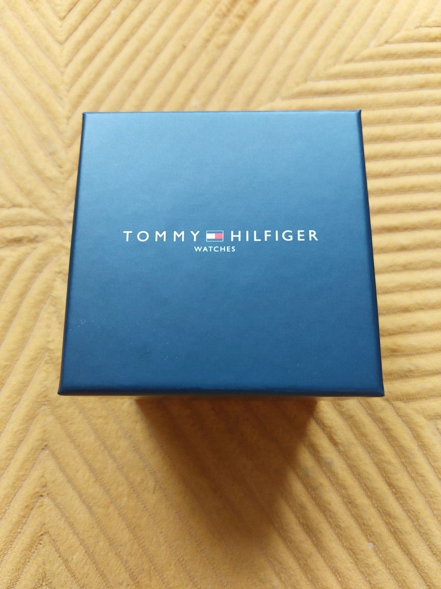 Sprzedam zegarek męski Tommy Hilfiger nowy