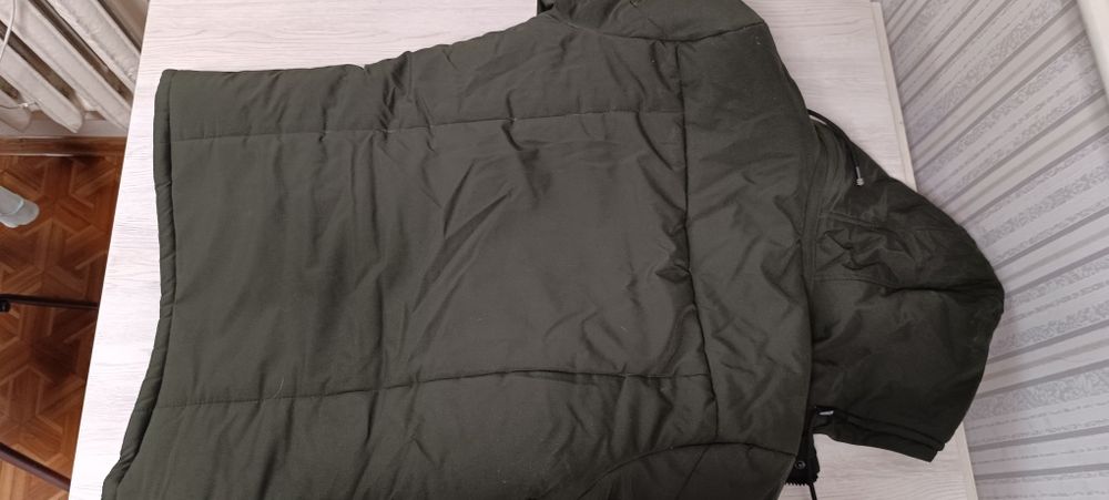 Продам мужскую курточку