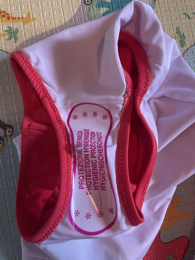 Strój kąpielowy jednoczęściowy Mini Rodini 104/110