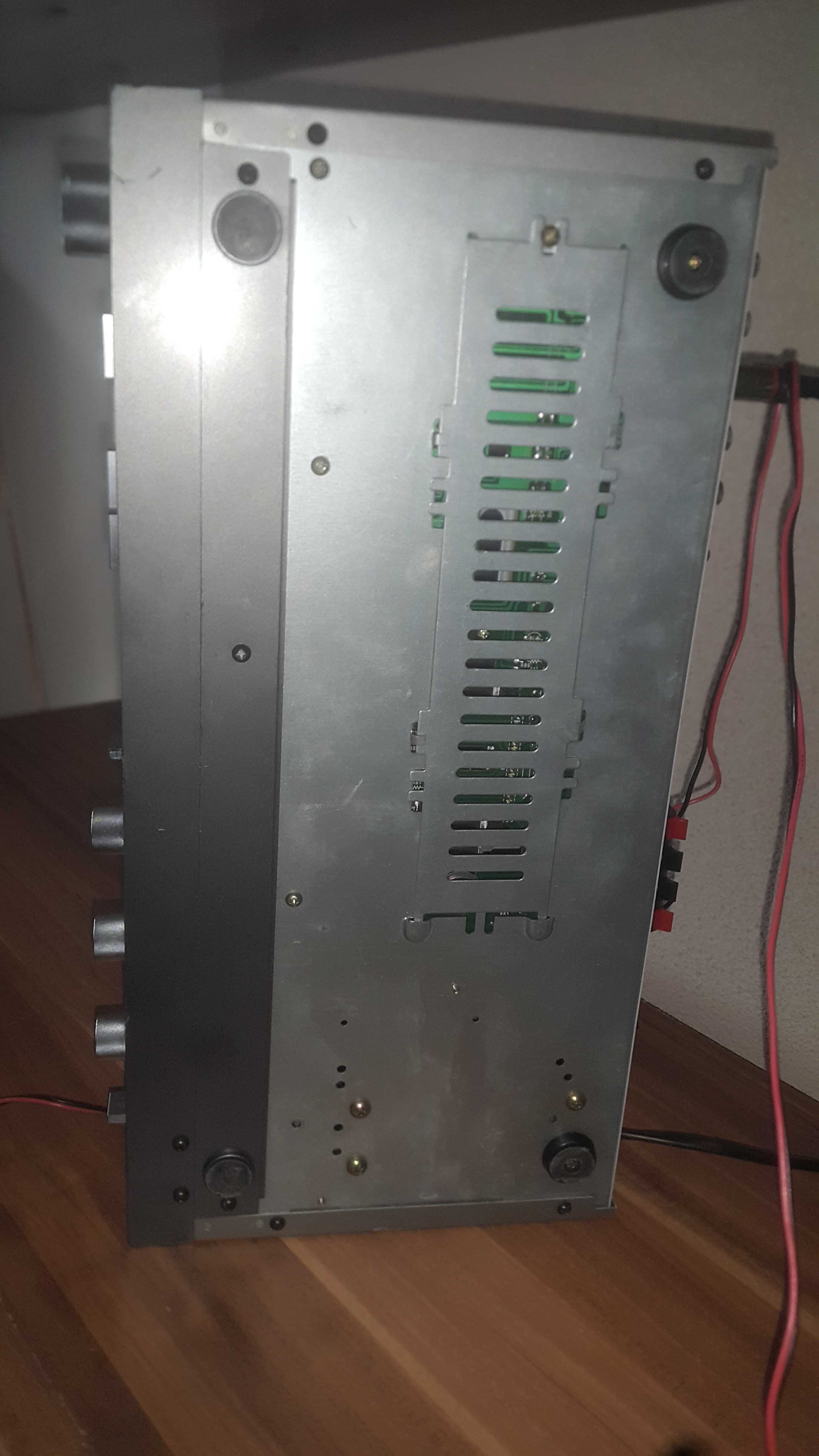 Dobrej Klasy stary wzmacniacz TENSAI TA-330 marka jak SANSUi z epoki