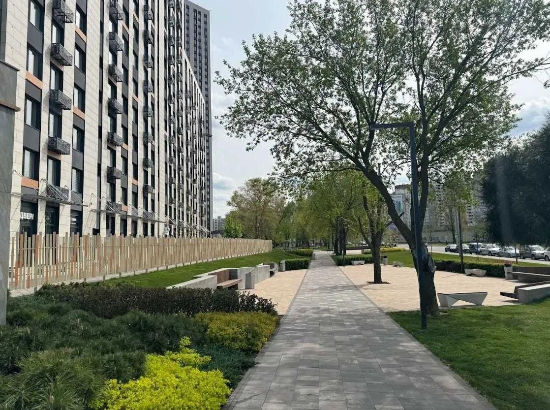 Продам 2-кімнатну квартиру у ЖК «Метрополіс», Теремки-1 AK