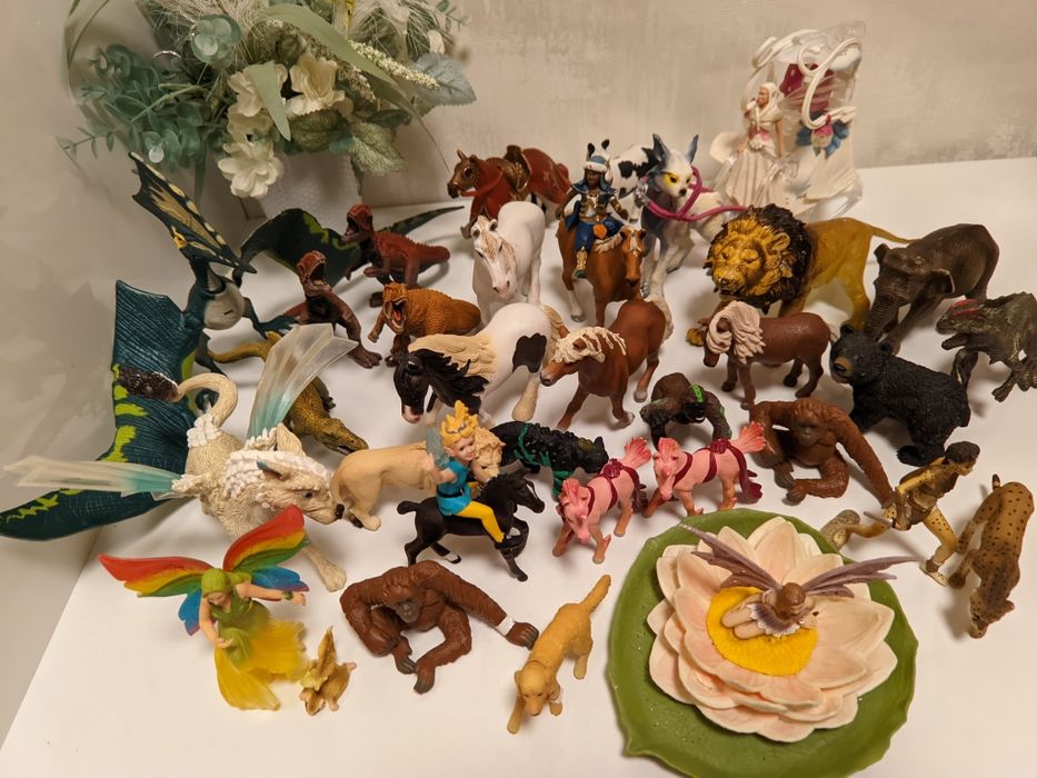 Фірурки Schleich PAPO AAA динозаври коні феї тваринки