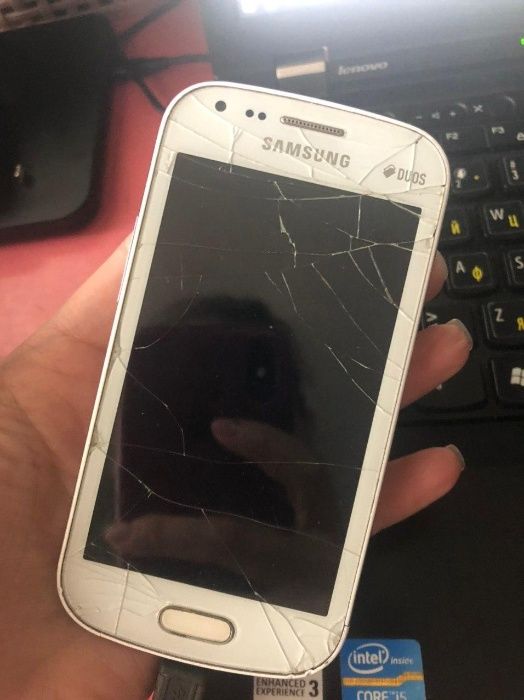 Мобильный телефон Samsung gt-s7562 Galaxy S Duos