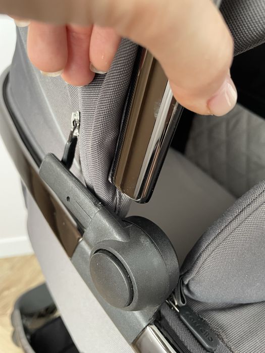 Продам дитячу коляску 3 в 1 Carrello Ultimo CRL-6511 Chrome