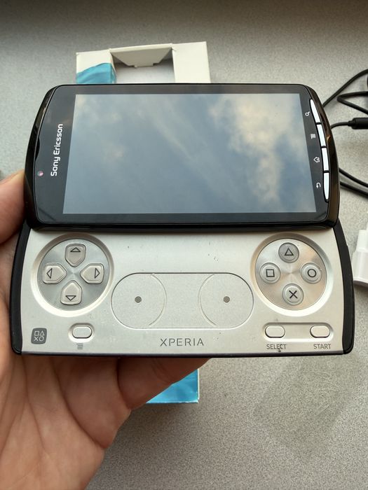 Sony Xperia Play