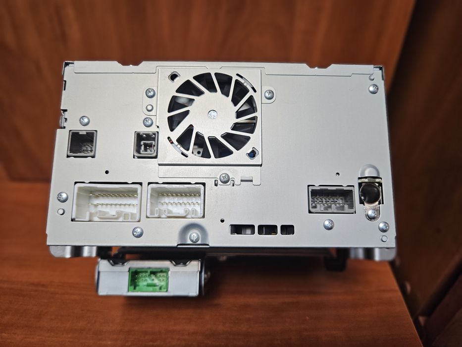 Автомагнітола W-12 Rockford