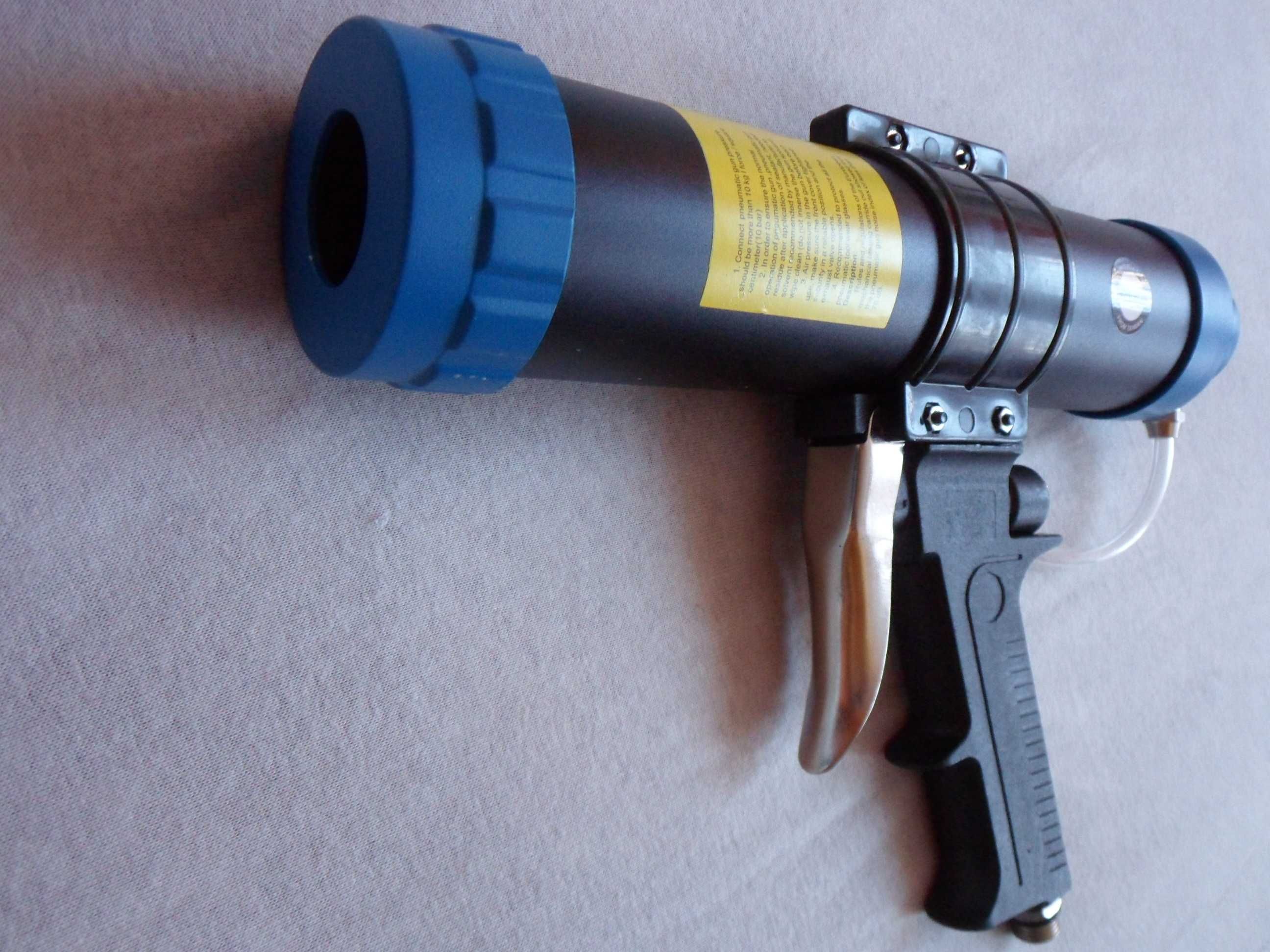 Pistolet pneumatyczny do silikonu z regulacją ciśnienia - nowy.