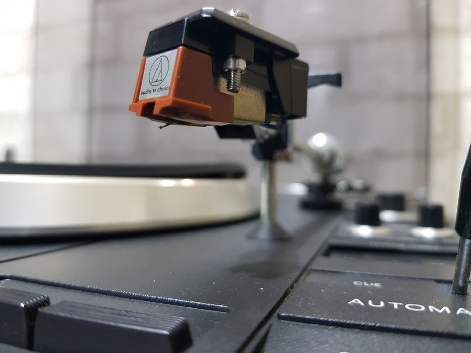 Вініловий програвач/виниловый проигрыватель  Philips AF 777 б/у з Німе