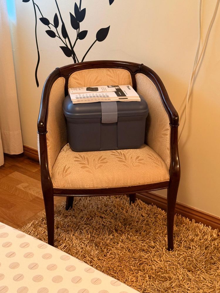 Conjunto de quarto de madeira mogno