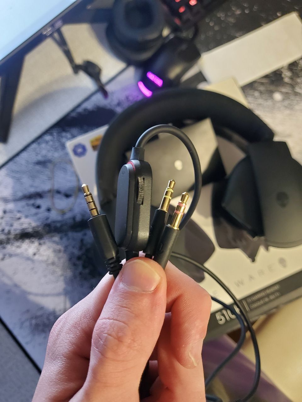 Продам игровую гарнитуру Alienware 510H 7.1 gaming headset