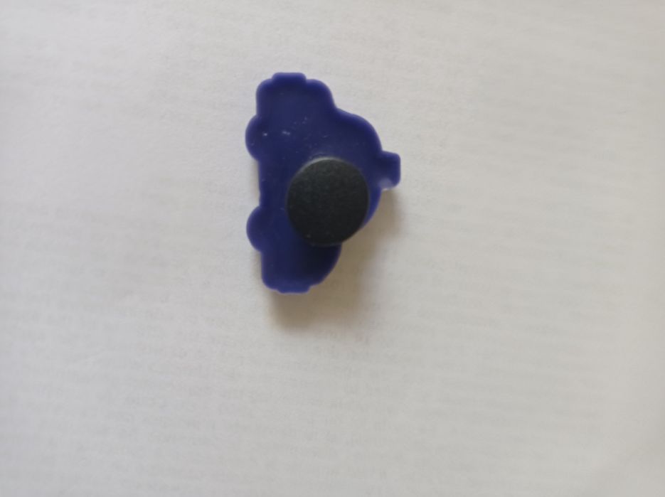 Przypinki crocs jibbitz autko wóz taksówka