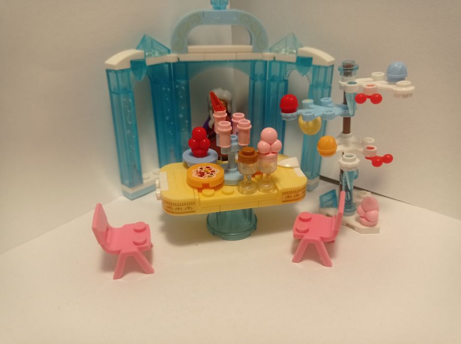 Дівчачий конструктор "зимня казка"