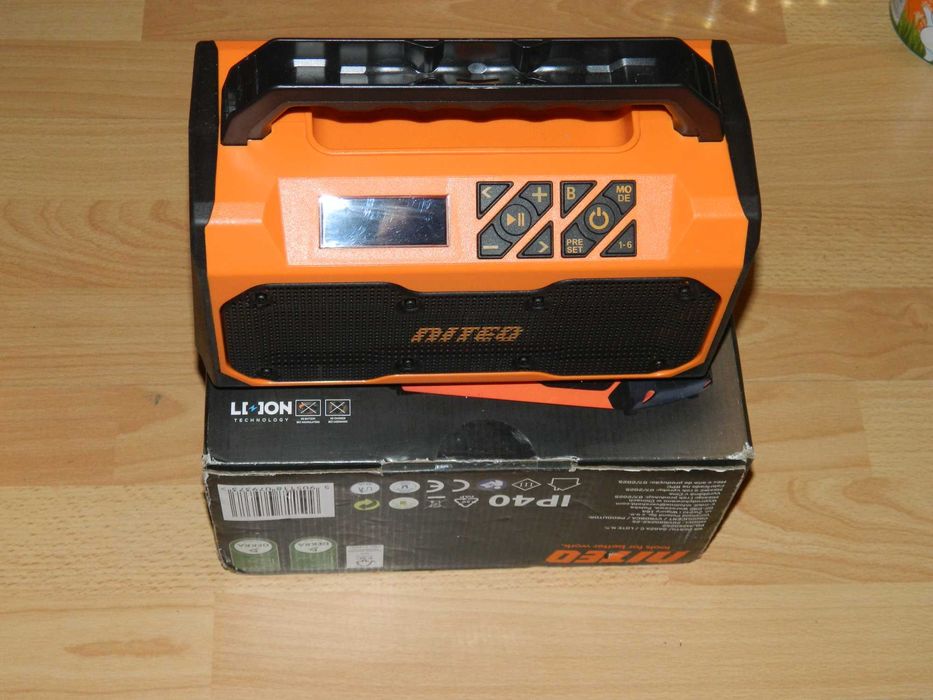 Radio budowlane akumulatorowe  Niteo FM/BT Nowe