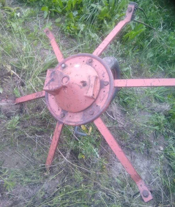 Ramię Fahr KH 500 przetrząsarka koło zębate piasta Deutz piasta tryb