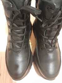 Ботинки черные кожаные