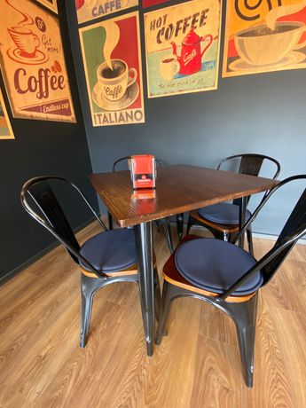 mesa de jantar quadrada de madeira e aço (80x80) lix