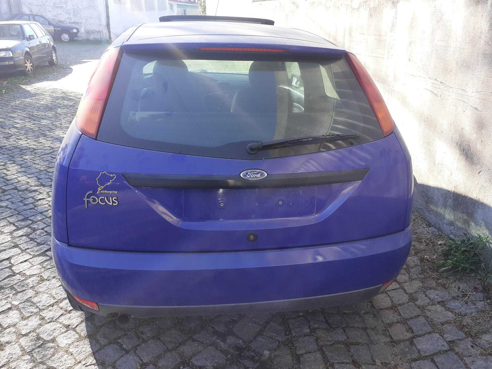 Ford Focus 1.6cc gasolina de 1999 3 portas