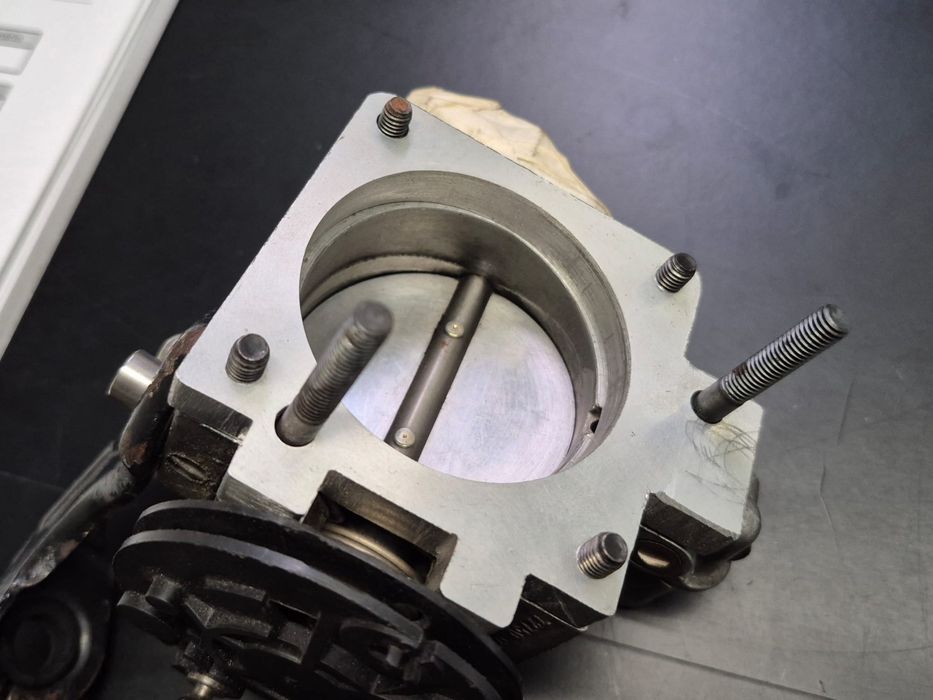 Borboleta Saxo (Clio Rs)