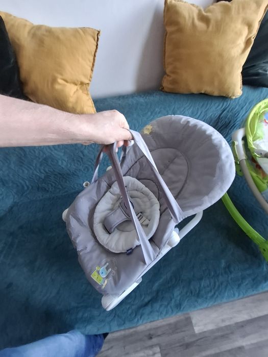 Leżaczek bujaczek firmy Chicco