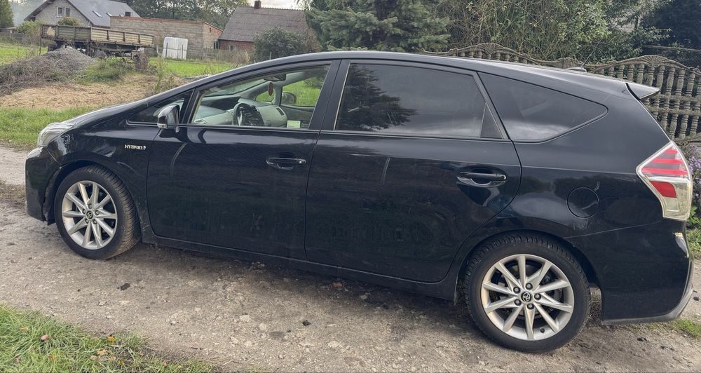 Toyota Prius plus