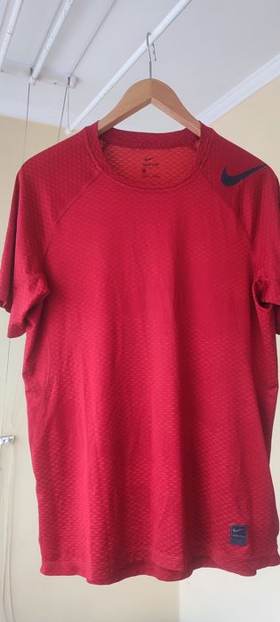 Футболка Nike pro оригінал
