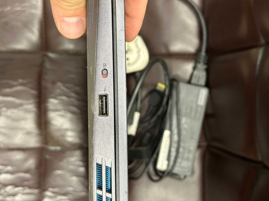 Lenovo LOQ 15IRH8 i5-13420H RTX 2050 DDR5 16GB  Не Рабочий На запчасти