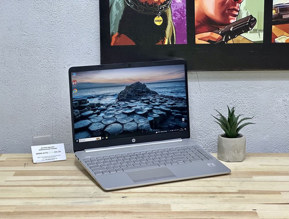 • Сучасний та стильний Ноутбук HP Laptop 15 (Core i3-10gen) •