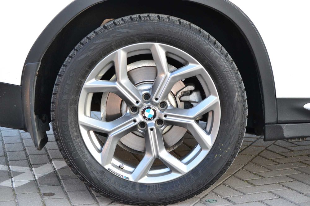 BMW X3 2023 SportDrive 30i 252к.с бензин G01 LCI