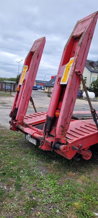 Przyczepa niskopodwozie