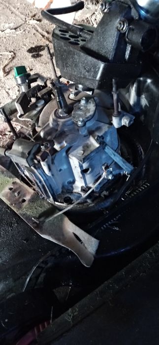 Corta relva a gasolina para peças