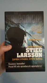 Dziewczyna, która igrała z ogniem - Stieg Larsson, książka