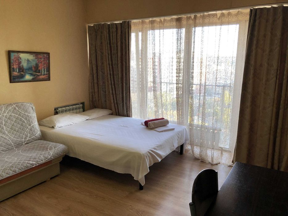 Здам Квартиру подобово, потижнево 2-к в центрі біля парку